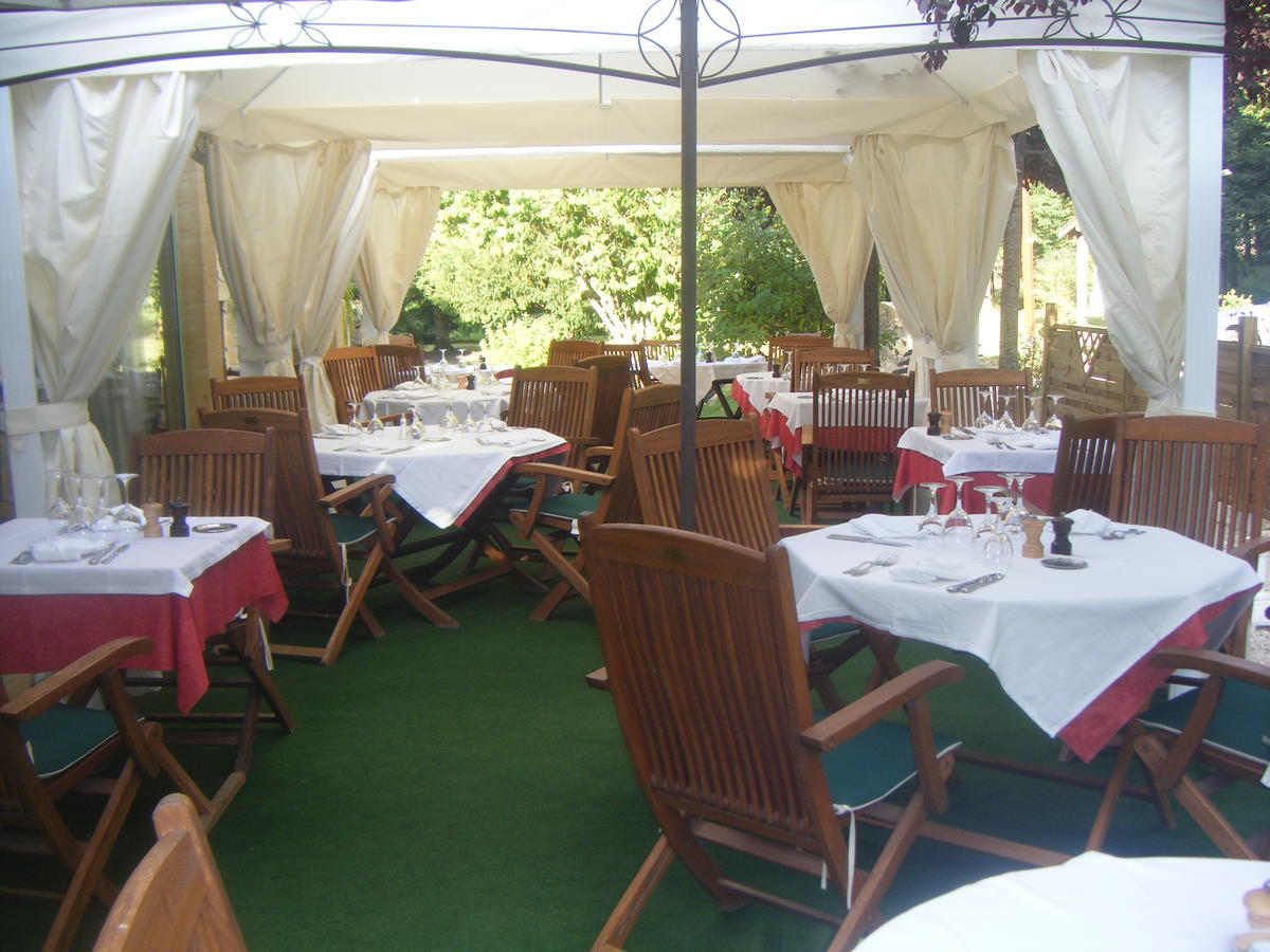 Hotel Auberge De La Nauze Sagelat Exterior photo