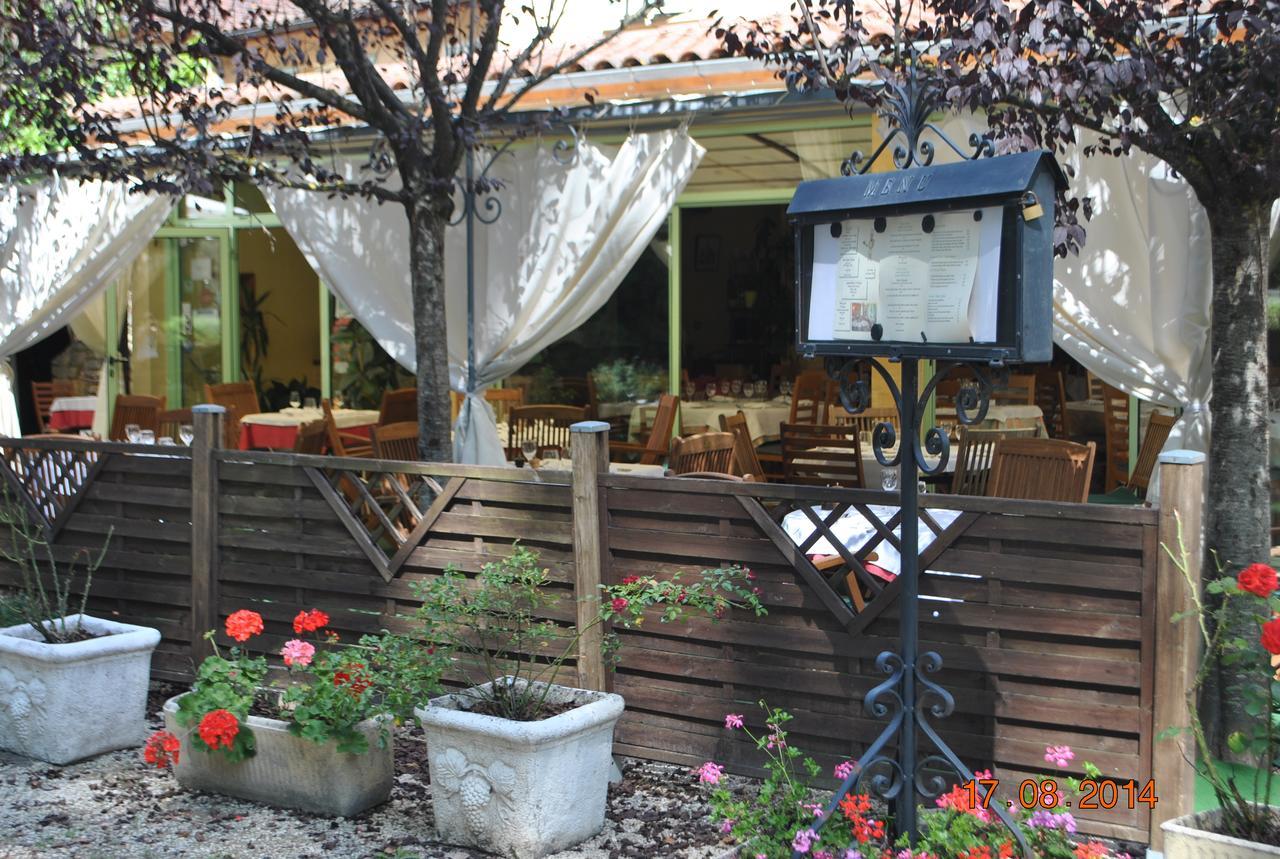 Hotel Auberge De La Nauze Sagelat Exterior photo
